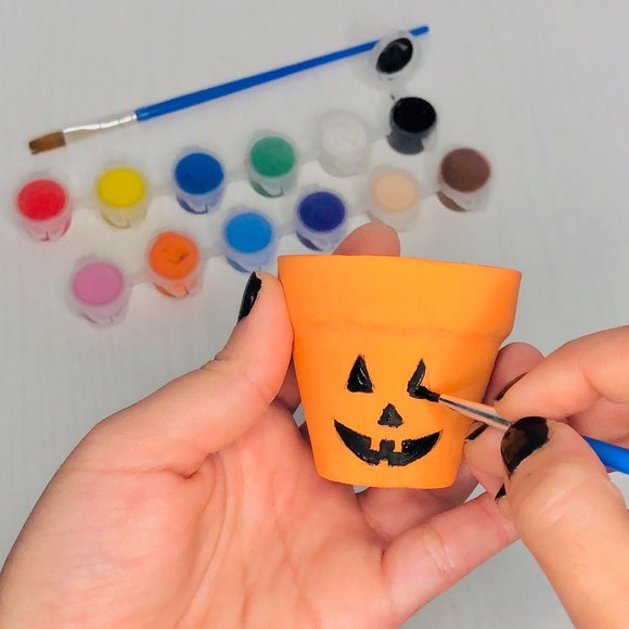 Halloween DIY Clay Kit - Picture 8 of 14